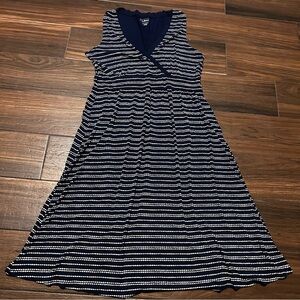L.L. Bean Midi Dress Large Sleeveless V‎ Neck Navy Blue White